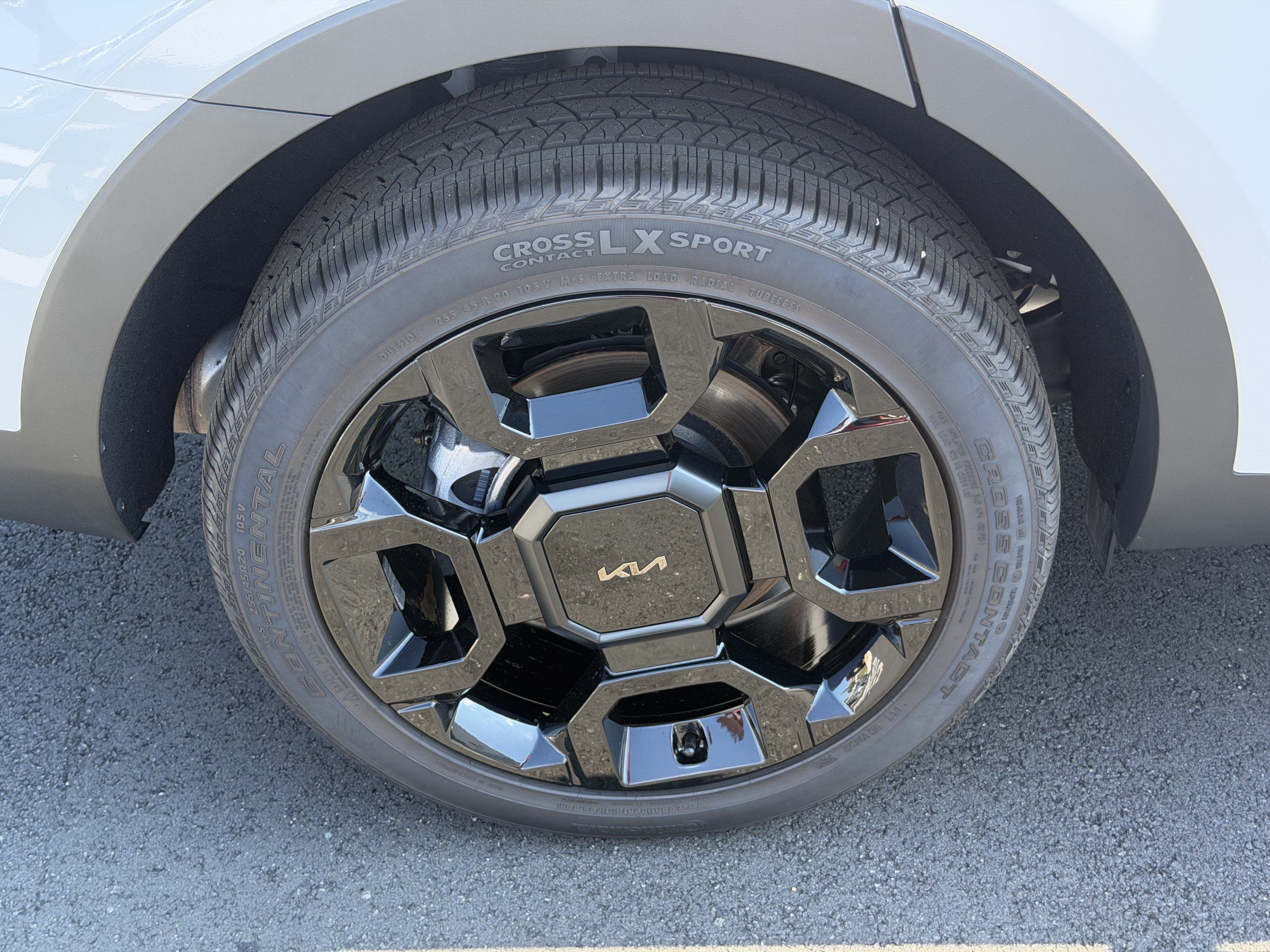 Certified 2026 Kia Sorento SX AWD/4WD image 17