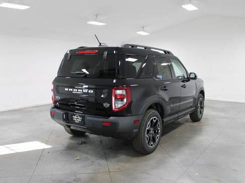 New 2025 Ford Bronco Sport Outer Banks AWD/4WD image 8