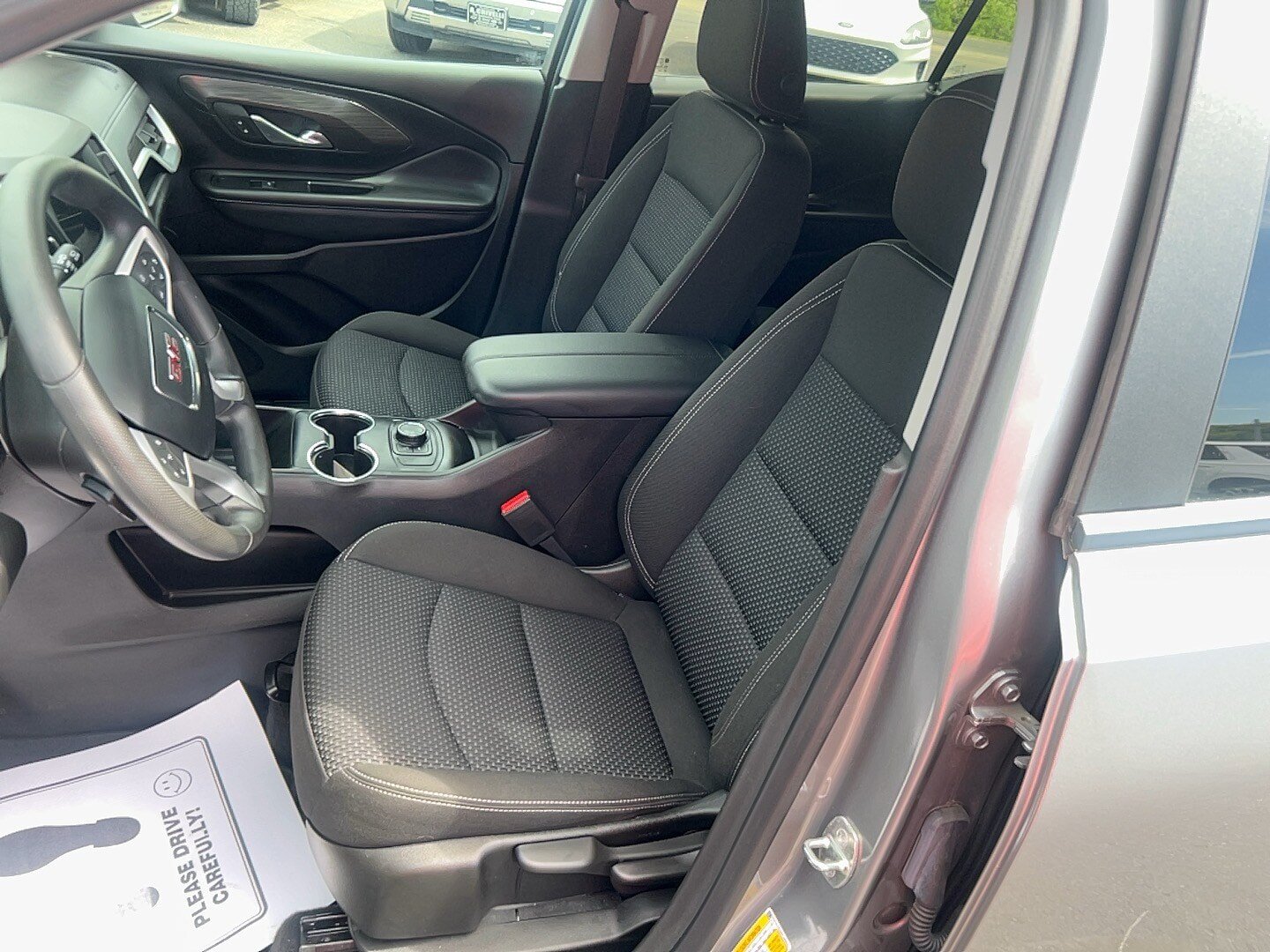 Used 2023 GMC Terrain SLE AWD/4WD image 12