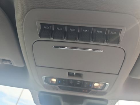 Used 2023 Ford F350 Lariat w/ Sport Appearance Package AWD/4WD image 38
