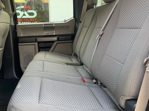 Used 2018 Ford F150 XLT w/ Equipment Group 302A Luxury image 8