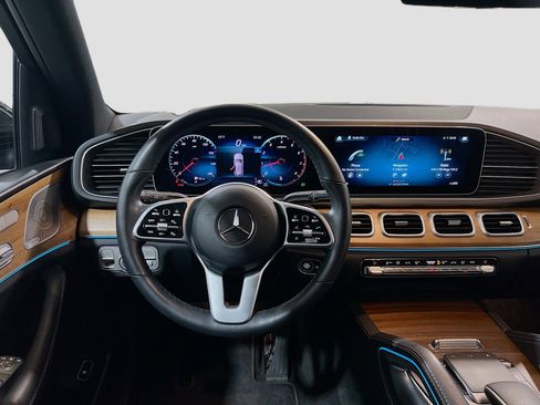 Used 2021 Mercedes-Benz GLE 350 4MATIC w/ Premium Package image 18