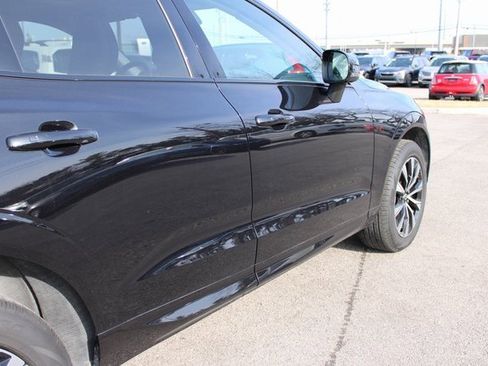 Used 2025 Volvo XC60 B5 Plus image 50