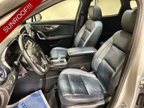 Certified 2023 Chevrolet Blazer RS w/ Driver Confidence II Package image 19
