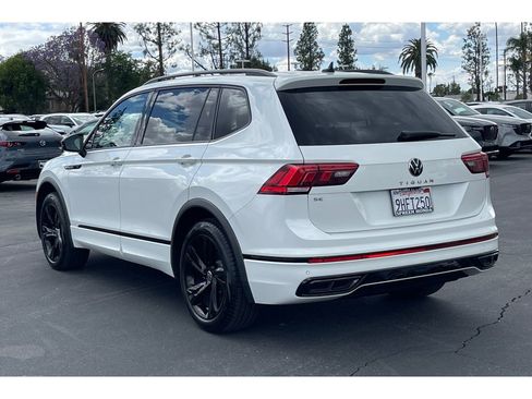 Used 2023 Volkswagen Tiguan SE R-Line FWD image 3