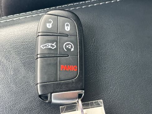 Used 2023 Dodge Charger GT w/ Blacktop Package image 27