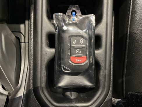 Used 2022 Jeep Gladiator Rubicon w/ LED Lighting Group image 37