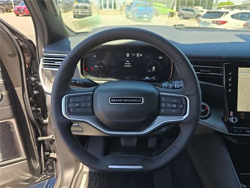 New 2026 Jeep Grand Wagoneer Limited AWD/4WD image 30