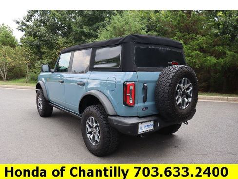 Used 2022 Ford Bronco Badlands image 5