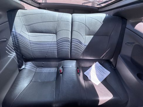 Used 2002 Toyota Celica GT-S FWD image 27