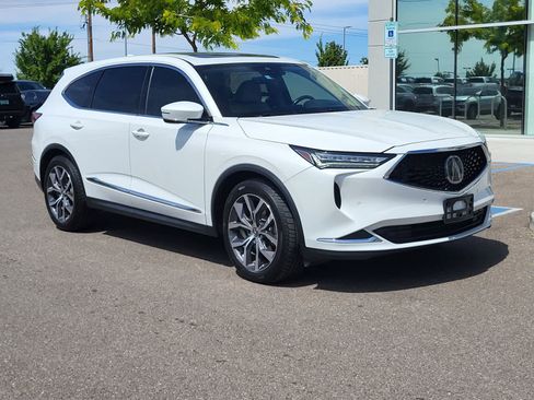 Used 2022 Acura MDX FWD w/ Technology Package image 3