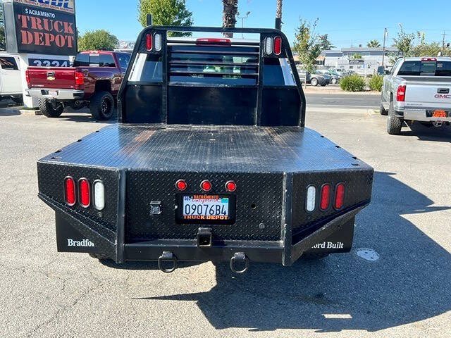 Used 2016 RAM 3500 Tradesman w/ Chrome Appearance Group AWD/4WD image 7