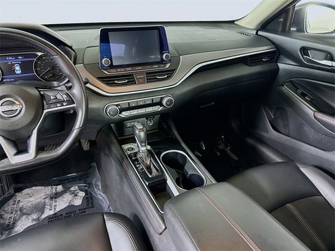 Used 2024 Nissan Altima 2.5 SR image 19