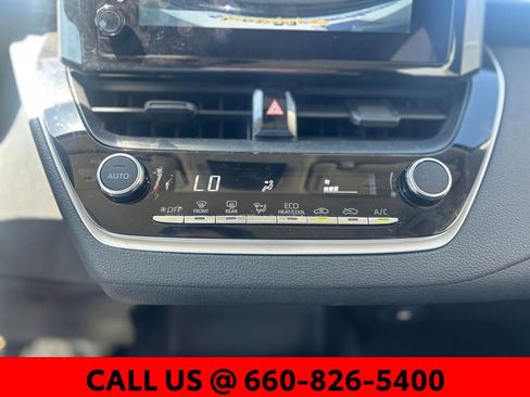 Used 2025 Toyota Corolla LE FWD image 14