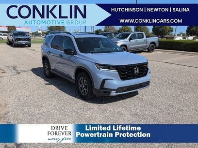 New 2025 Honda Pilot TrailSport