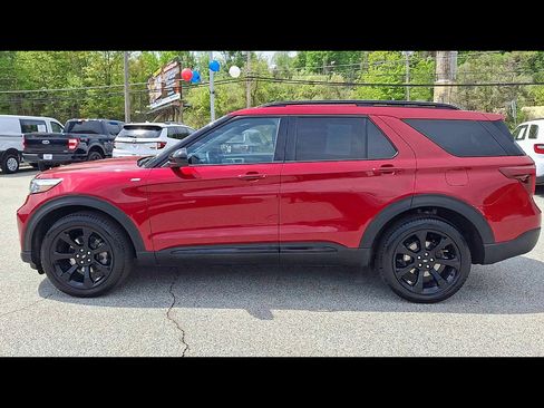 Used 2023 Ford Explorer ST-Line w/ Class IV Trailer Tow Package AWD/4WD image 5