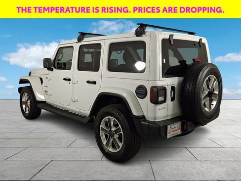 Used 2021 Jeep Wrangler Unlimited Sahara AWD/4WD image 5