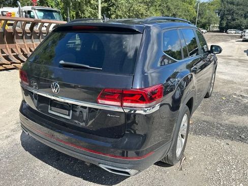 Used 2023 Volkswagen Atlas SE AWD/4WD image 4