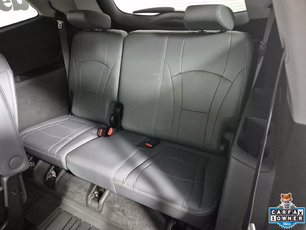 Used 2019 Buick Enclave Essence AWD/4WD image 28