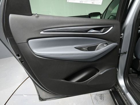 Used 2023 Buick Enclave Premium w/ Experience Buick Package image 27