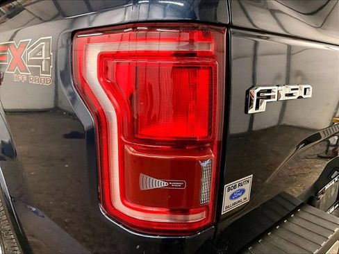Used 2017 Ford F150 Lariat w/ Equipment Group 502A Luxury AWD/4WD image 29