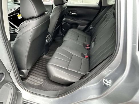 Used 2025 Acura ADX FWD image 9