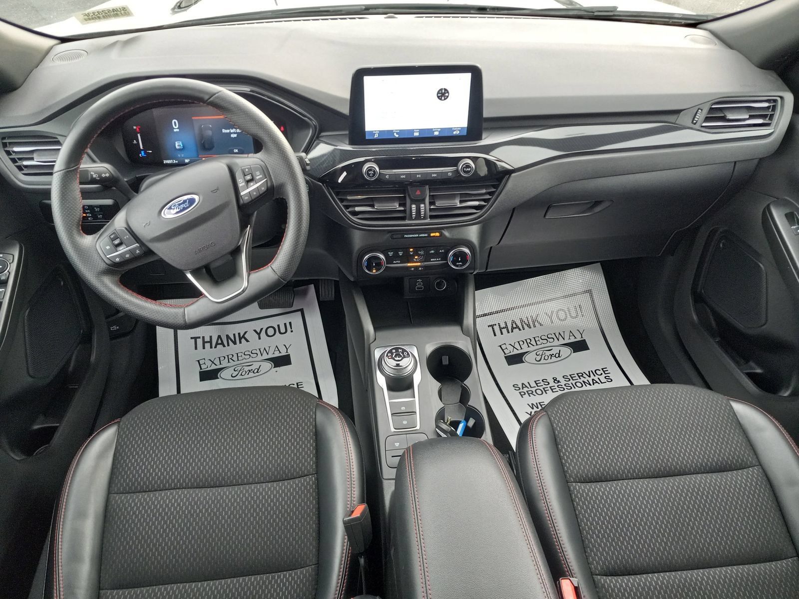 Used 2025 Ford Escape ST-Line FWD image 16
