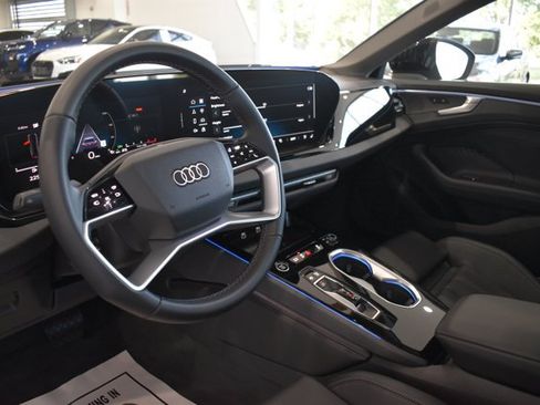 Used 2026 Audi A6 Premium Plus w/ Premium Plus Package AWD/4WD image 12