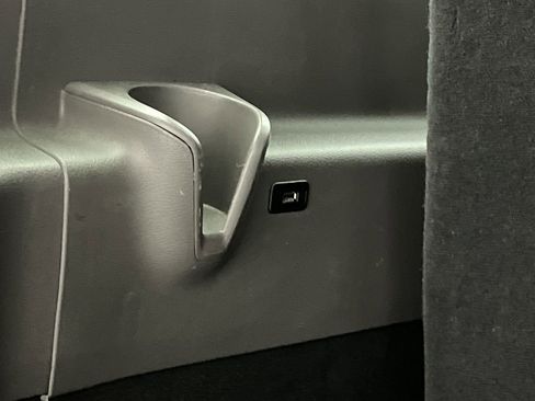 Used 2023 Ford Transit 350 XLT image 27