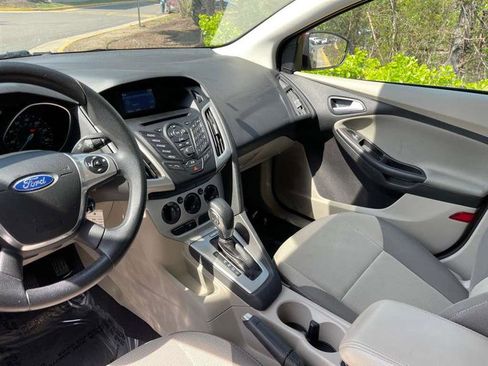 Used 2014 Ford Focus SE image 81