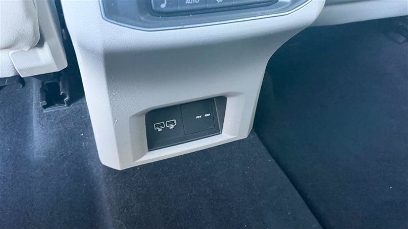 Used 2019 Volkswagen Atlas SEL Premium AWD/4WD image 22