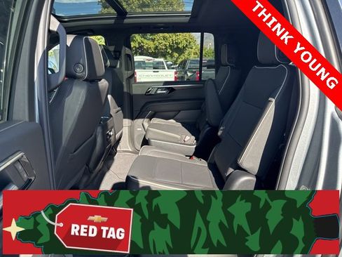 New 2026 Chevrolet Suburban Premier w/ Sun And Tow Package image 17