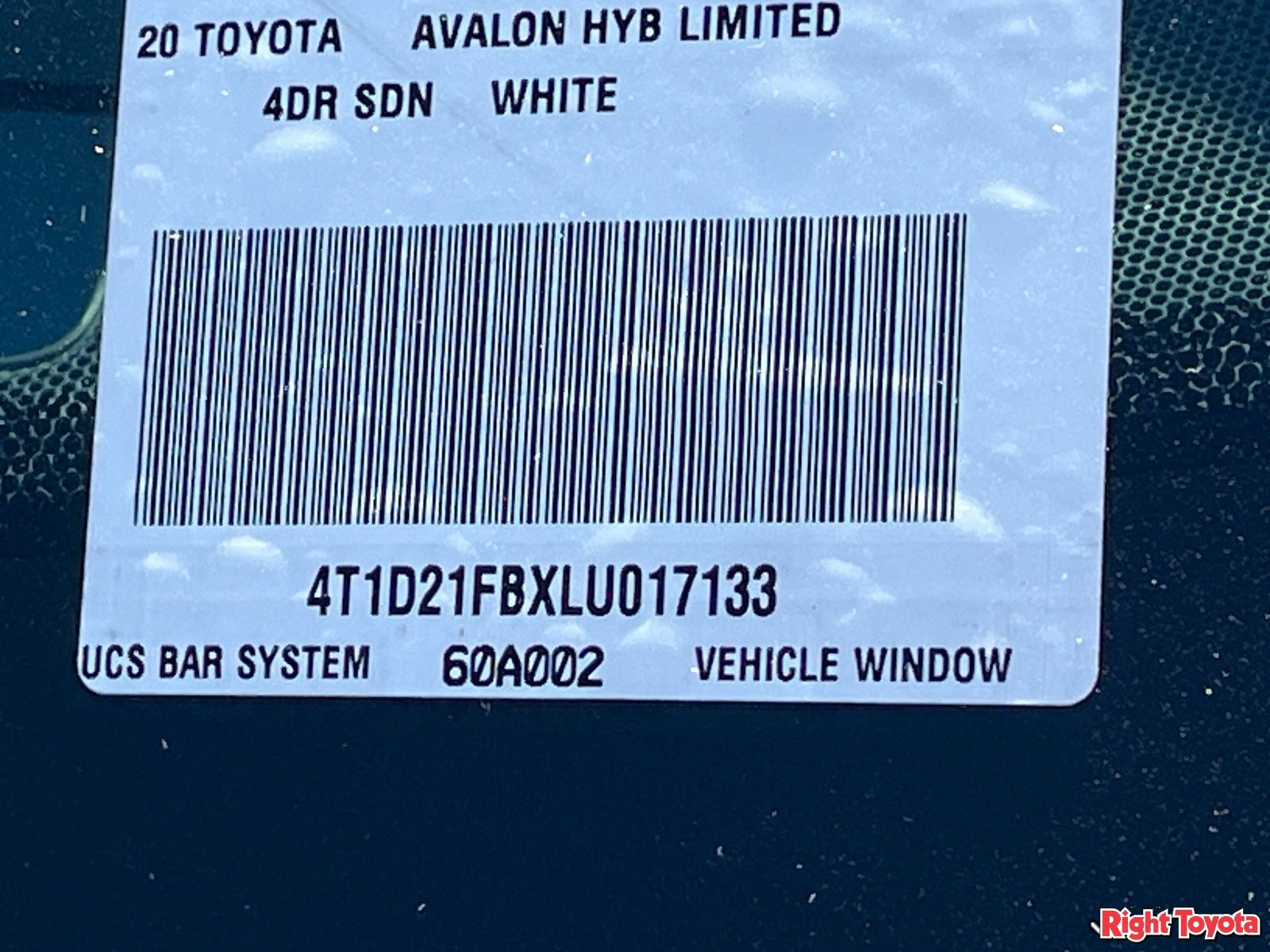 Certified 2020 Toyota Avalon Limited w/ Advanced Safety Package FWD image 34