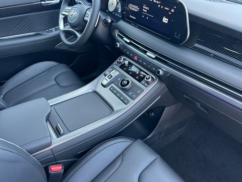 New 2025 Hyundai Palisade Calligraphy image 14