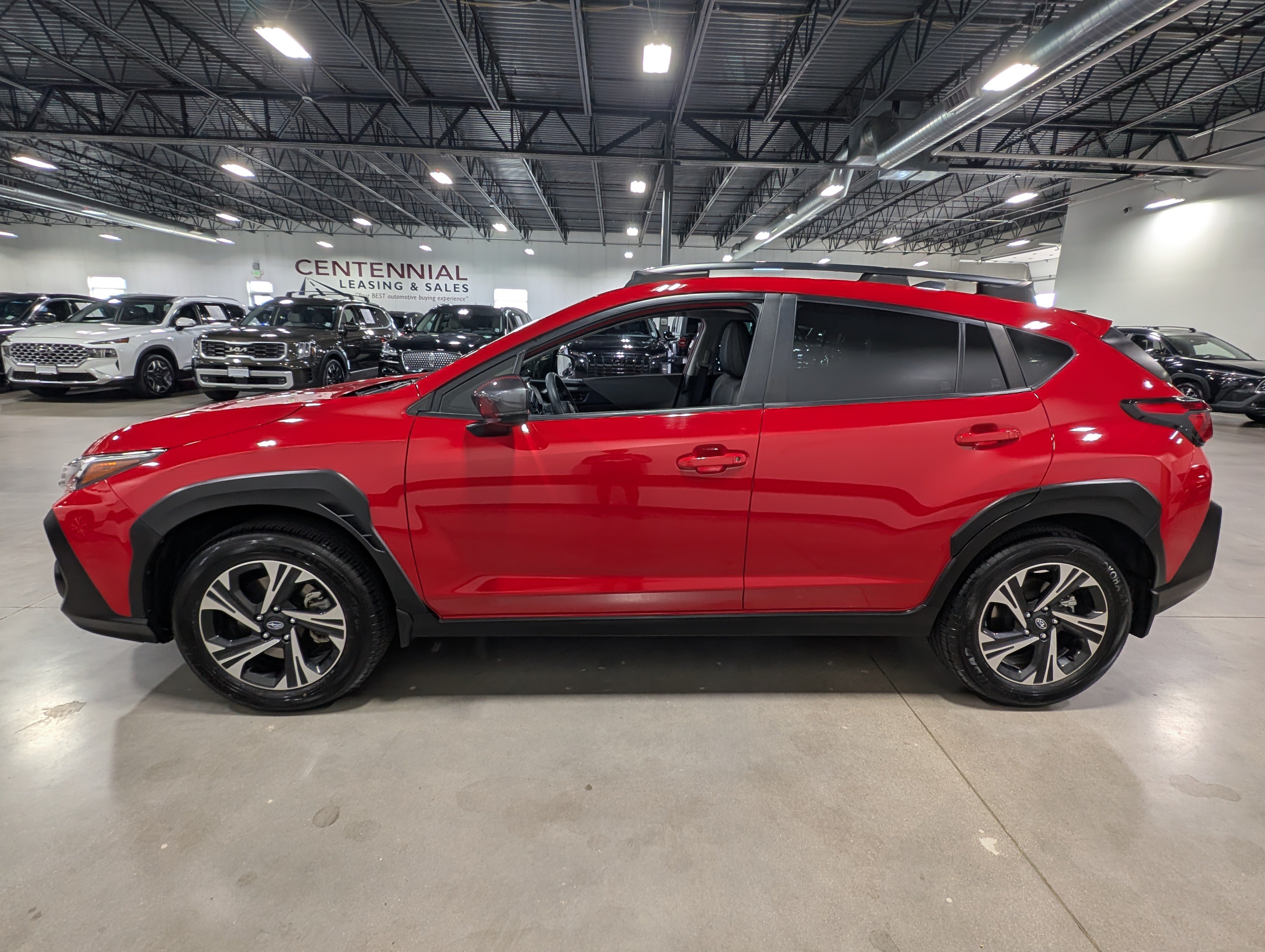 Used 2024 Subaru Crosstrek 2.0i Premium AWD/4WD image 6