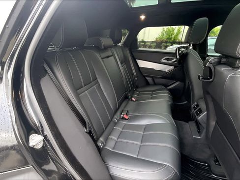 Used 2023 Land Rover Range Rover Velar R-Dynamic S image 29