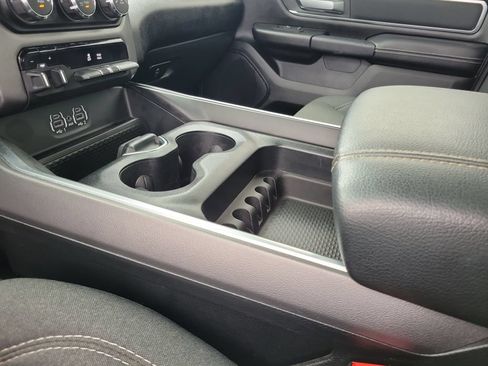 Used 2024 RAM 1500 Big Horn AWD/4WD image 29