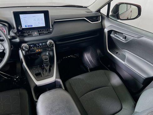Certified 2025 Toyota RAV4 XLE AWD/4WD image 20