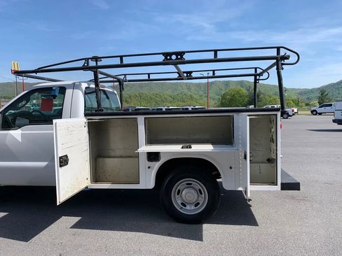 Used 2012 Ford F250 XL image 23