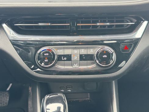 Used 2025 Buick Envista Sport Touring FWD image 26