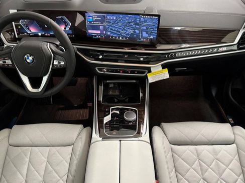 Used 2026 BMW X5 sDrive40i image 16