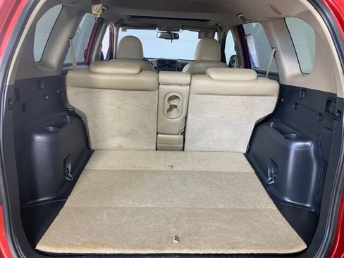 Used 2011 Toyota RAV4 Limited w/ Limited Extra Value Pkg AWD/4WD image 21