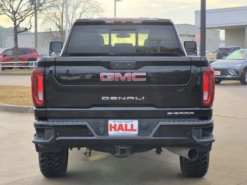 Used 2022 GMC Sierra 3500 Denali image 5