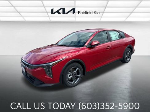 New 2025 Kia K4 LXS FWD image 1