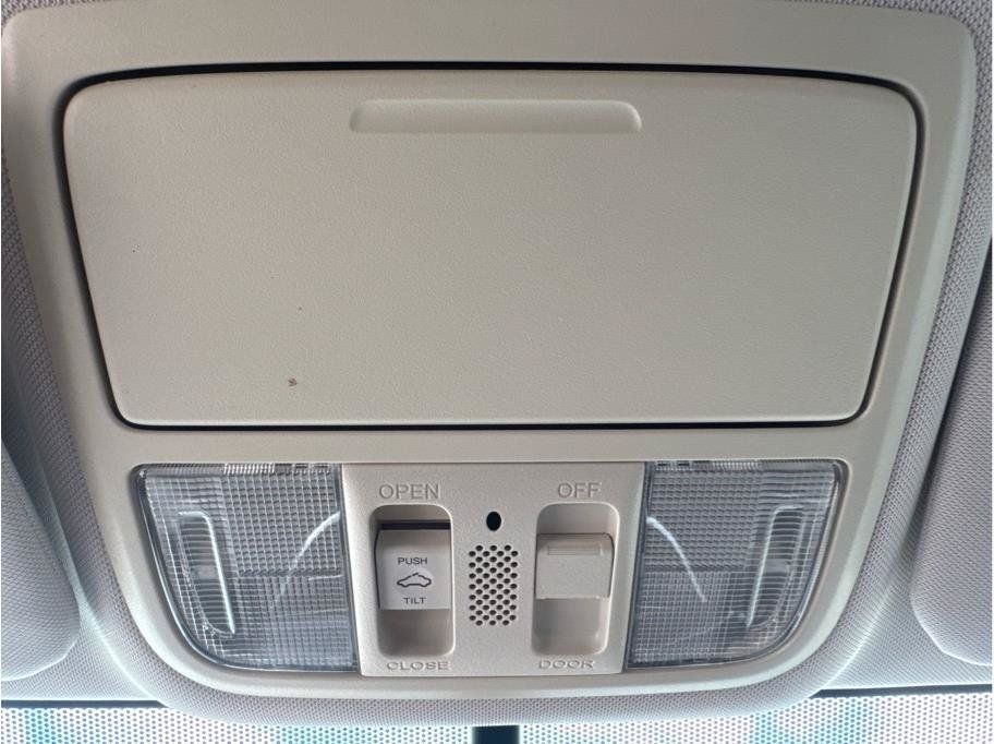 Used 2015 Honda CR-V EX-L image 37