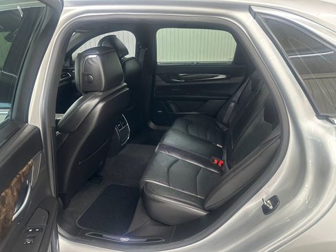 Used 2018 Cadillac CT6 Luxury image 12