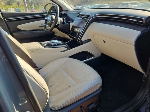 Used 2024 Hyundai Tucson Limited image 11