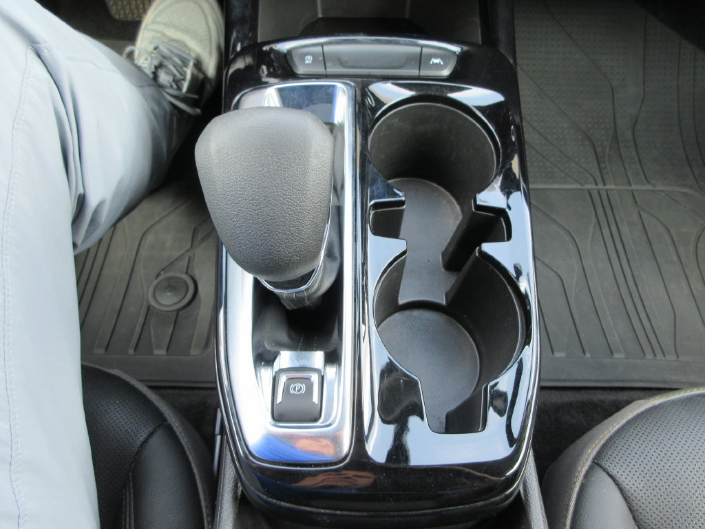 Used 2025 Chevrolet Trax ACTIV w/ Driver Confidence Package FWD image 29