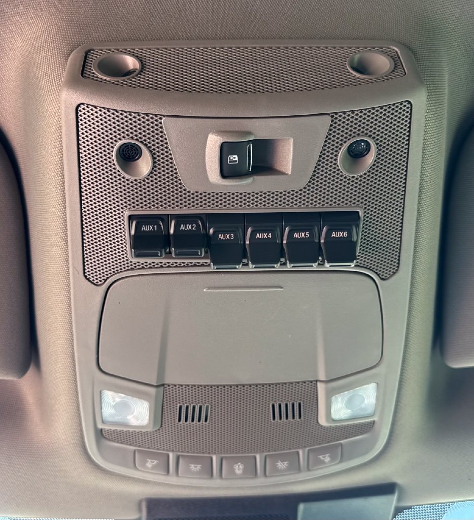Certified 2021 Ford F350 Lariat AWD/4WD image 17