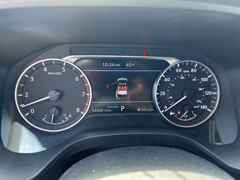 Used 2023 Nissan Rogue SV FWD image 10